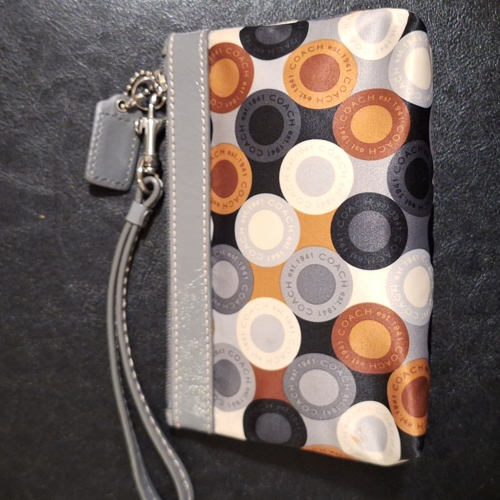 Coach Gray and Multicolor Circle Pattern Wristlet. - image 4